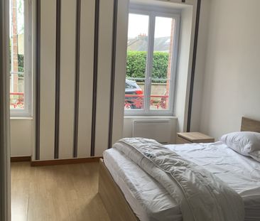 Location Appartement 2 pièces 32m² EQUEURDREVILLE HAINNEVILLE 50120 - Photo 1