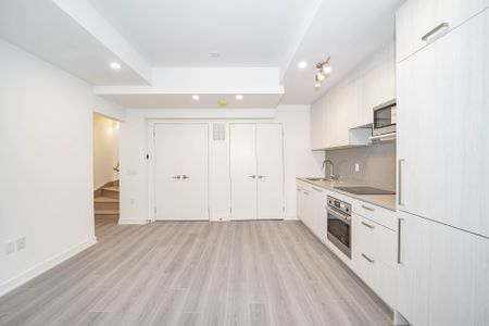 For Lease - 69 Curlew Drive Unit# #122, Toronto, Ontario - Photo 3