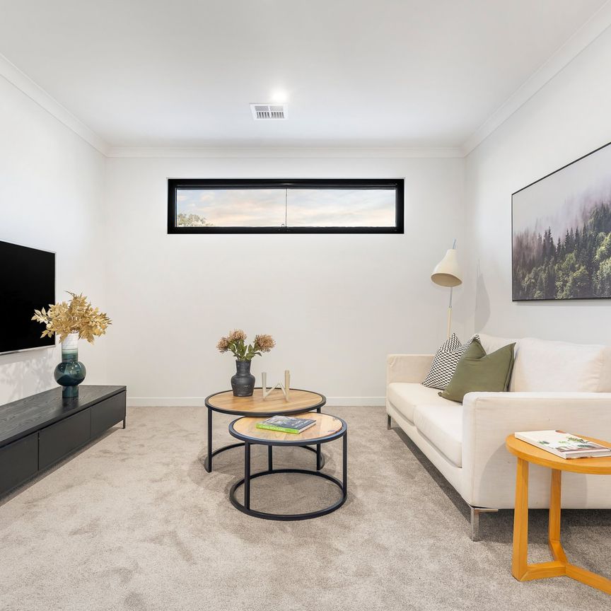 Thinking of selling? Contact our agent - Photo 1