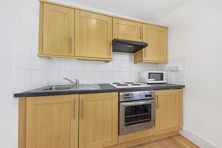 Studio to rent - Photo 5