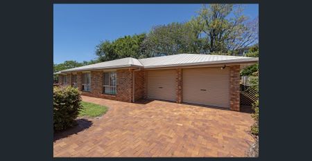 Spacious, Private & Perfectly Positioned Family Home in the TESS Catchment! - Photo 3