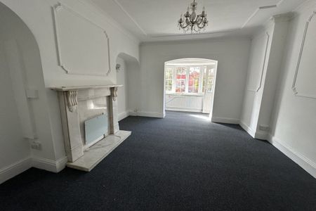 Manor Road - Photo 2