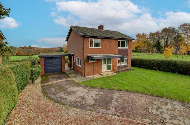 Detached house to rent - Photo 1