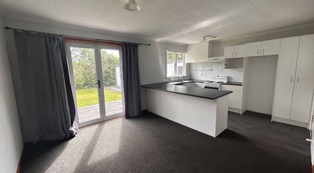 Great Location on Ruahine Street - Photo 5