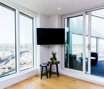 35th floor Penthouse with Gym, Parking & Terrace - Photo 1