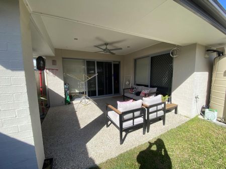 3 Bedroom Home in Caloundra West - Photo 2