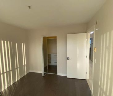 #403-121 East 12th Street, North Vancouver - Photo 3