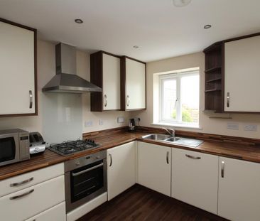 5 bedroom terraced house to rent - Photo 1