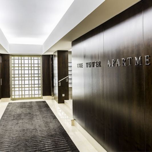 ELEGANT APARTMENT IN SYDNEY’S MOST CENTRAL LOCATION | Furnished - Photo 1