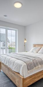 1 MOIS GRATUIT ! Grand 5 1/2 sur 2 étages, LIBRE - Condo / appartement / logement à louer La Présentation - Photo 3