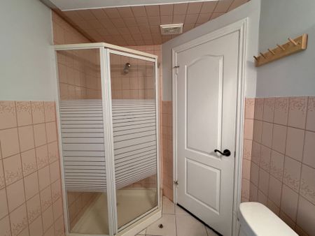 For Lease - 46 Thornbrook Court, Vaughan, Ontario - Photo 2