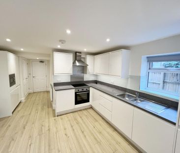1 bedroom house of multiple occupation to rent - Photo 3