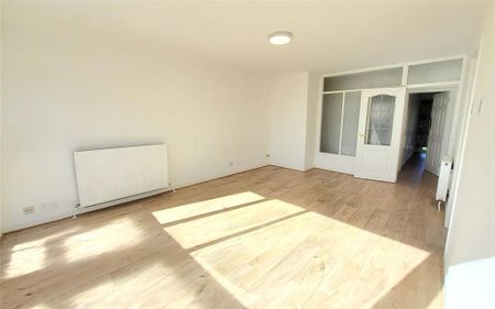 3 bedroom apartment to rent - Photo 5