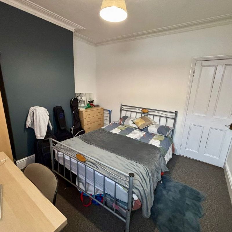 77 Leopold Street -No Deposit & 2 bathroomsLoughborough - Photo 1