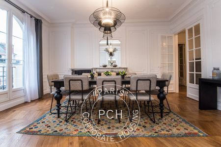 Tout savoir sur cet appartement dans le quartier Gros Caillou, à Paris 7ème - Photo 4