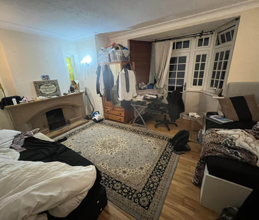 5 bedroom house to rent - Photo 1