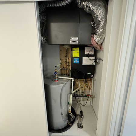 For Lease - 3069 Pharmacy Avenue Unit# 9, Toronto, Ontario - Photo 3