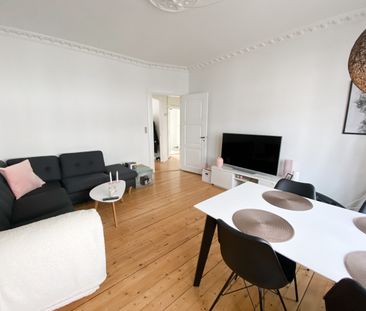 Lys 2-værelses lejlighed med rummelige værelser - Photo 1
