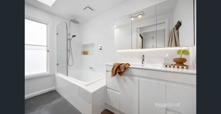 Beautifully Renovated Victorian Home In Unbeatable Location! - Photo 3