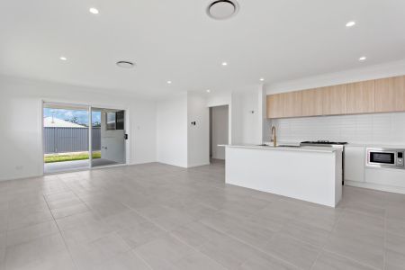 Stylish Family Living at Its Finest - Photo 3