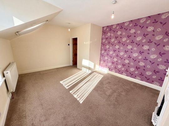 2 bedroom terraced house to rent - Photo 1