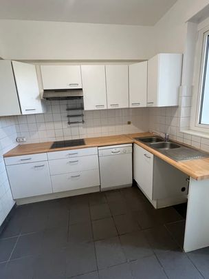 Appartement te huur - Photo 1