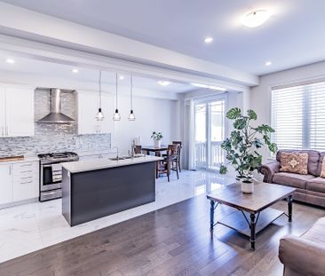 For Lease - 50 Drizzel Crescent Unit# Upper Level, Richmond Hill, O... - Photo 4