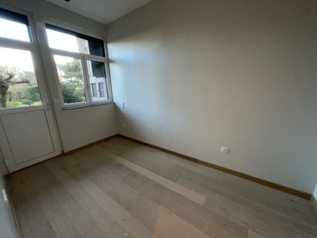 A LOUER - Rue Moyenne - T3 de 90.20m² avec balcons, cave et parking. - Photo 3