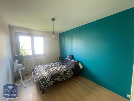 Location Appartement 3 pièces 64m² BOURG EN BRESSE 01000 - Photo 3