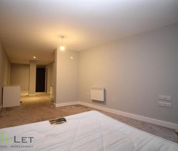 2 bedroom apartment to rent - Photo 3