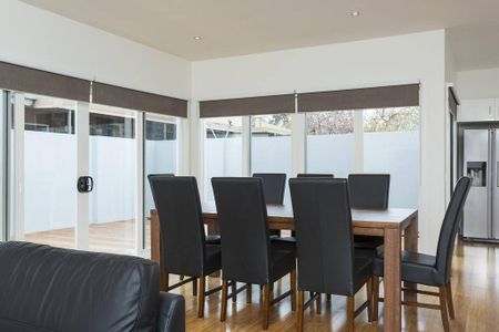 FULLY FURNISHED - UNAVAILABLE UNTIL JANUARY 2020 - Photo 4