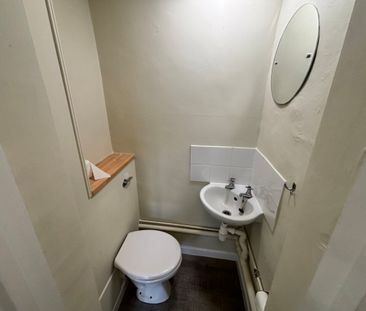 Castlegate, Newark, Notts, NG24 - Photo 2