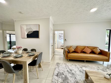 FULLY FURNISHED - All utilities included - Photo 4