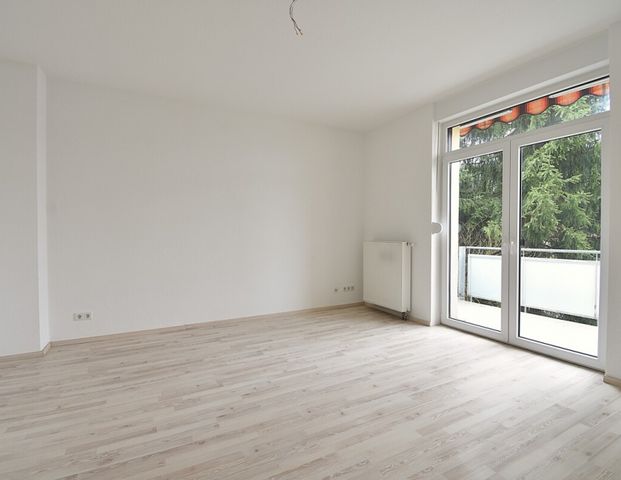 3,5-Zimmer-Wohnung mit Balkon in beliebter Lage von Solingen-Höhscheid. - Foto 1