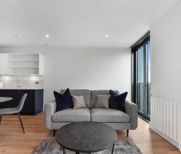 Affinity View London E15 - Photo 1