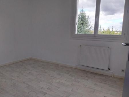 Location Appartement 3 Pièces 60 m² - Photo 2