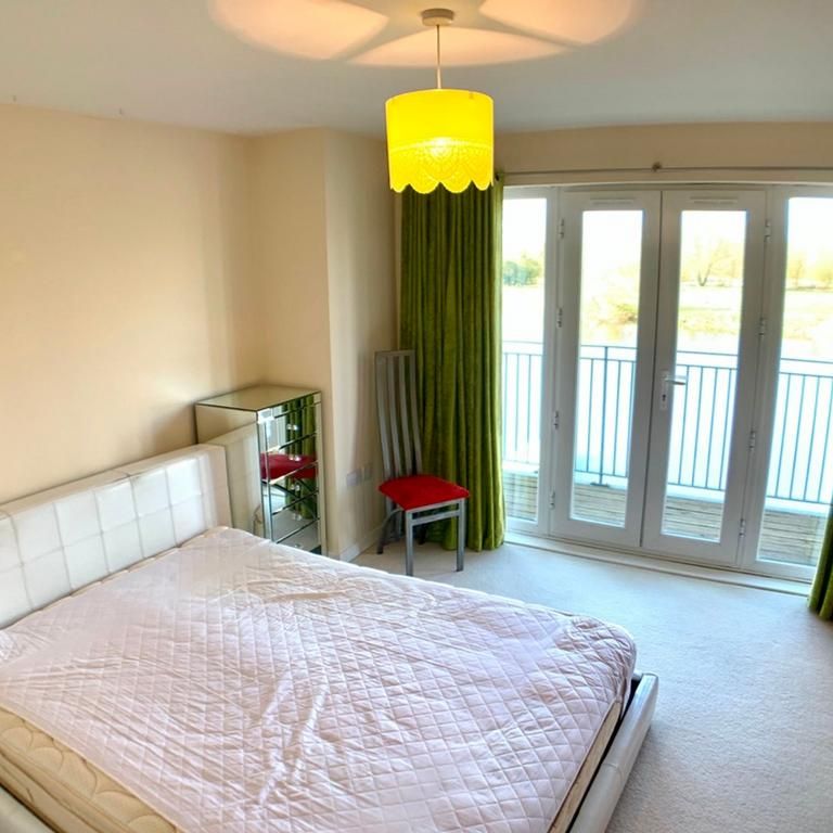 3 bedroom flat to rent - Photo 1