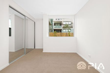 Modern Two Bedrooms Apartment In Prime Location Available For Lease!! - Photo 5