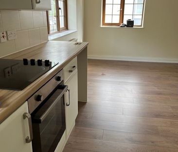 2 Bed Flat, Saffron Lane, LE2 - Photo 1