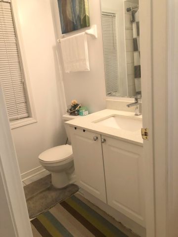 For Lease - 33 Stonewood Street, Ajax, Ontario - Photo 5