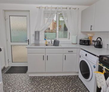 7 Cardy Close, Bangor, BT19 1AT - Photo 6