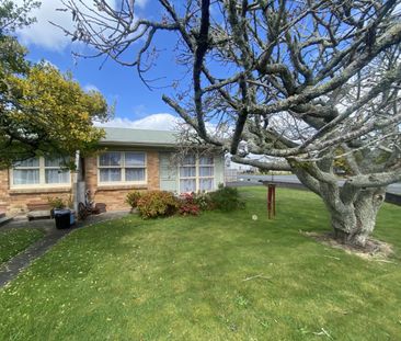 Charming 1 Bed Unit In Hillcrest - Photo 1