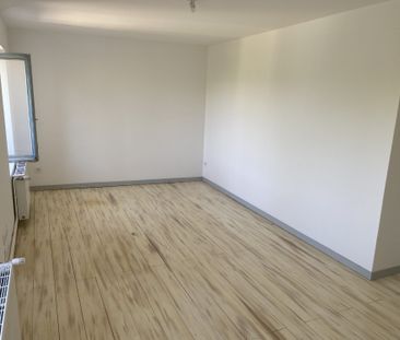 Location Appartement 3 pièces 66m² BEAUREGARD 01480 - Photo 6