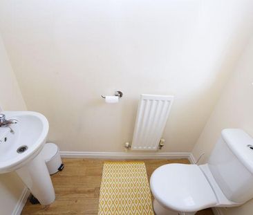 2 bedroom townhouse to rent - Photo 6