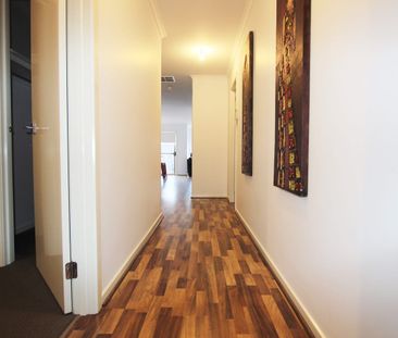 41 Whitebark Street, Wollert, Vic 3750 - Photo 1