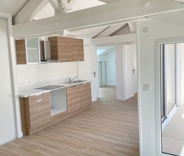 LOCATION T3 - OULLINS, - Photo 1