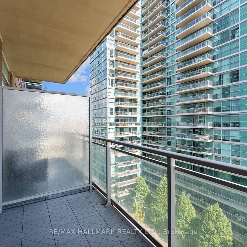 Battery Park Lofts , #902 - Photo 1