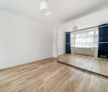 Rydens Way, Woking, Surrey, GU22 - Photo 3