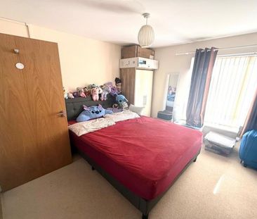 2 Bedroom Apartment To Let - Photo 2