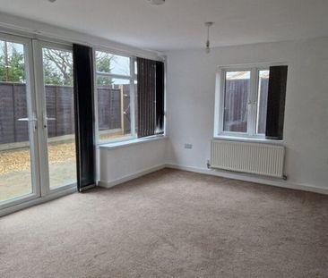 Oxley Cottages, West End, Hayes, MK45 - Photo 1